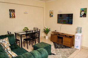 Living area - Furnished Cozy One Bedroom Apartment – Comfortable & Convenient Stay in Busia (Busia)