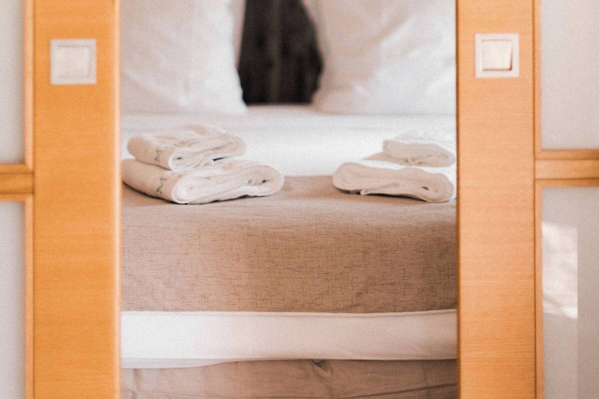 Comfort Apartment, Garden View | In-room safe, soundproofing, iron/ironing board, WiFi (free)