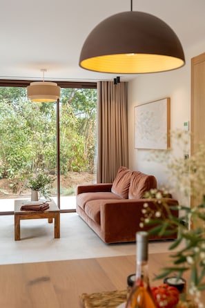 Apartamento familiar | Zona de estar | Una televisión de pantalla plana