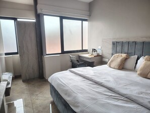 Chambre Supérieure | Bureau, espace de travail pour ordinateur portable, Wi-Fi gratuit