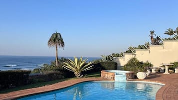 Outdoor pool, pool loungers