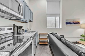 Fridge, microwave, oven, stovetop