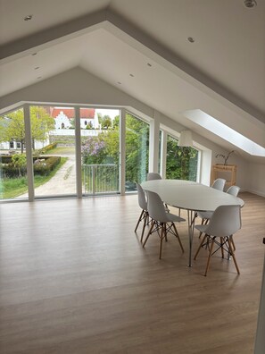 Interior - 6 person modern apartment with style and comfort (Lejre)
