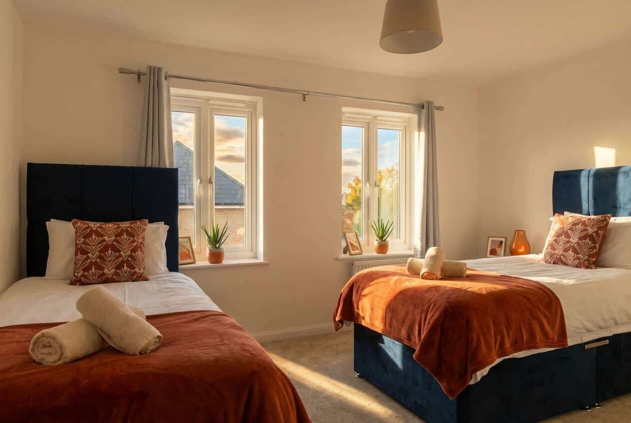 4 bedrooms, desk, iron/ironing board, WiFi