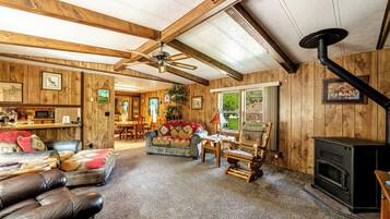 Televisión y oficina