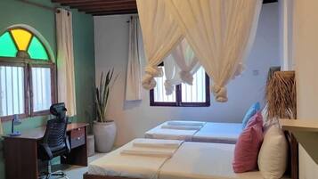 Coffres-forts dans les chambres, décoration personnalisée