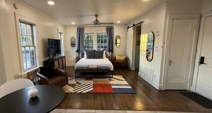 Carefully Curated One-Bed, One-Bath Studio