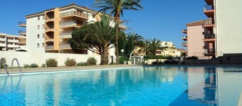 Cozy studio in Sainte-Maxime with secure parking