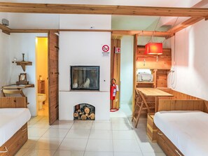 1 bedroom, free WiFi