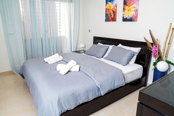 1 bedroom, WiFi, bed sheets