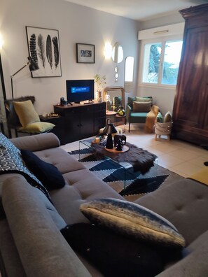 Fernseher