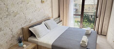 1 quarto, ferros/tábuas de passar roupa, Wi-Fi, roupa de cama