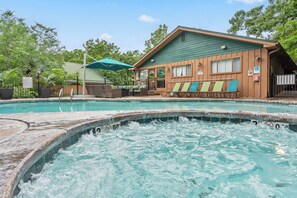 Pool - Spacious Family Cabin with Jetted Tub (Branson)