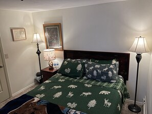 2 soverom, strykejern/-brett, wi-fi og sengetøy