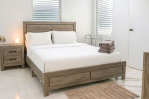 4 bedrooms, desk, travel crib, free WiFi