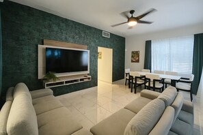 スマートテレビ