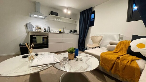 House | Exterior - One Lux Stay Near Antwerp Central - Studio Apartment (Antwerp)