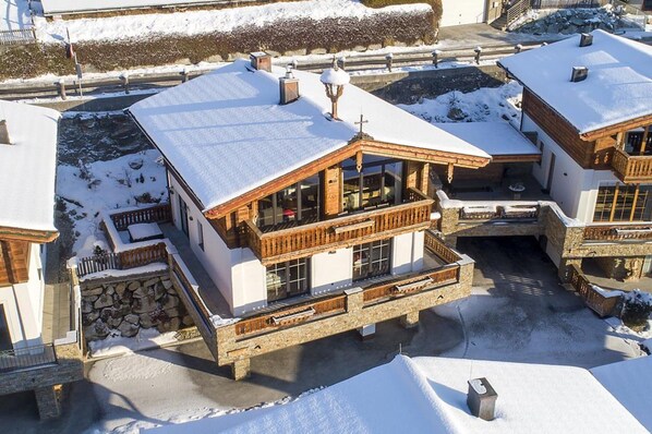 シャレー | 外観