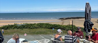 Secluded Private Bolthole on Anglesey with Hot Tub