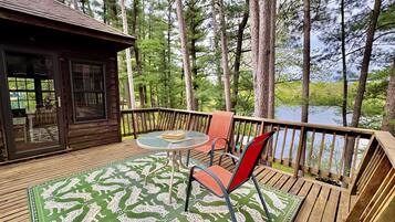 تناول الطعام بالخارج