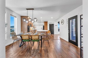 House | 3 bedrooms, Internet