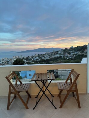 Deluxe Double Room, Sea View | Terrace/patio - Aliko residence (Sarande)