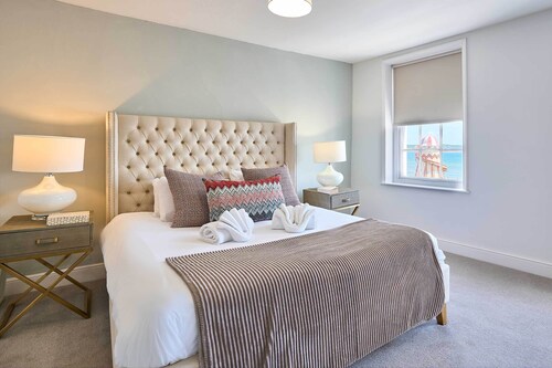 Host & Stay | Albert House