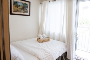 1 bedroom, WiFi, bed sheets