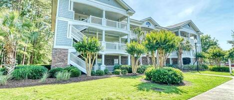 Condo, 2 Bedrooms | Exterior