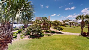 Townhome, 2 Bedrooms | Property grounds