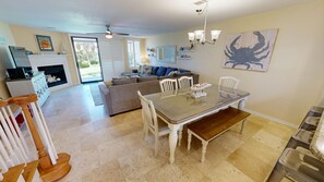 Townhome, 2 Bedrooms | Interior