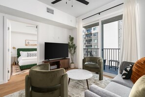 智能電視、音響