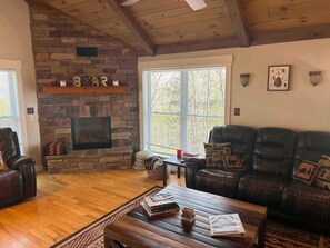 TV connectée, cheminée