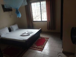Basic Double Room | Terrace/patio