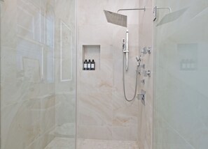 Shower, jetted tub, hair dryer, towels