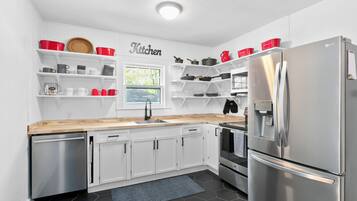 Microwave, oven, stovetop, dishwasher