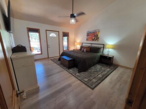 3 habitaciones, tabla de planchar con plancha y wifi gratis 