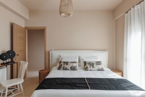 5 bedrooms, iron/ironing board, WiFi, bed sheets - Aerope Sea View Villa - Perfect family vacation with pool (Agios Ioannis)