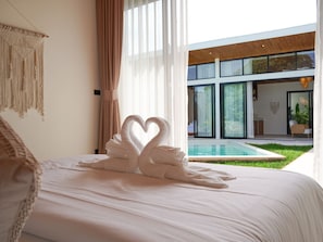 2 bedrooms, desk, free WiFi, bed sheets