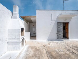 Property grounds - Charming Italian Villa in Torre Castiglione (Porto Cesareo)