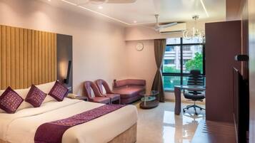 Coffres-forts dans les chambres, bureau