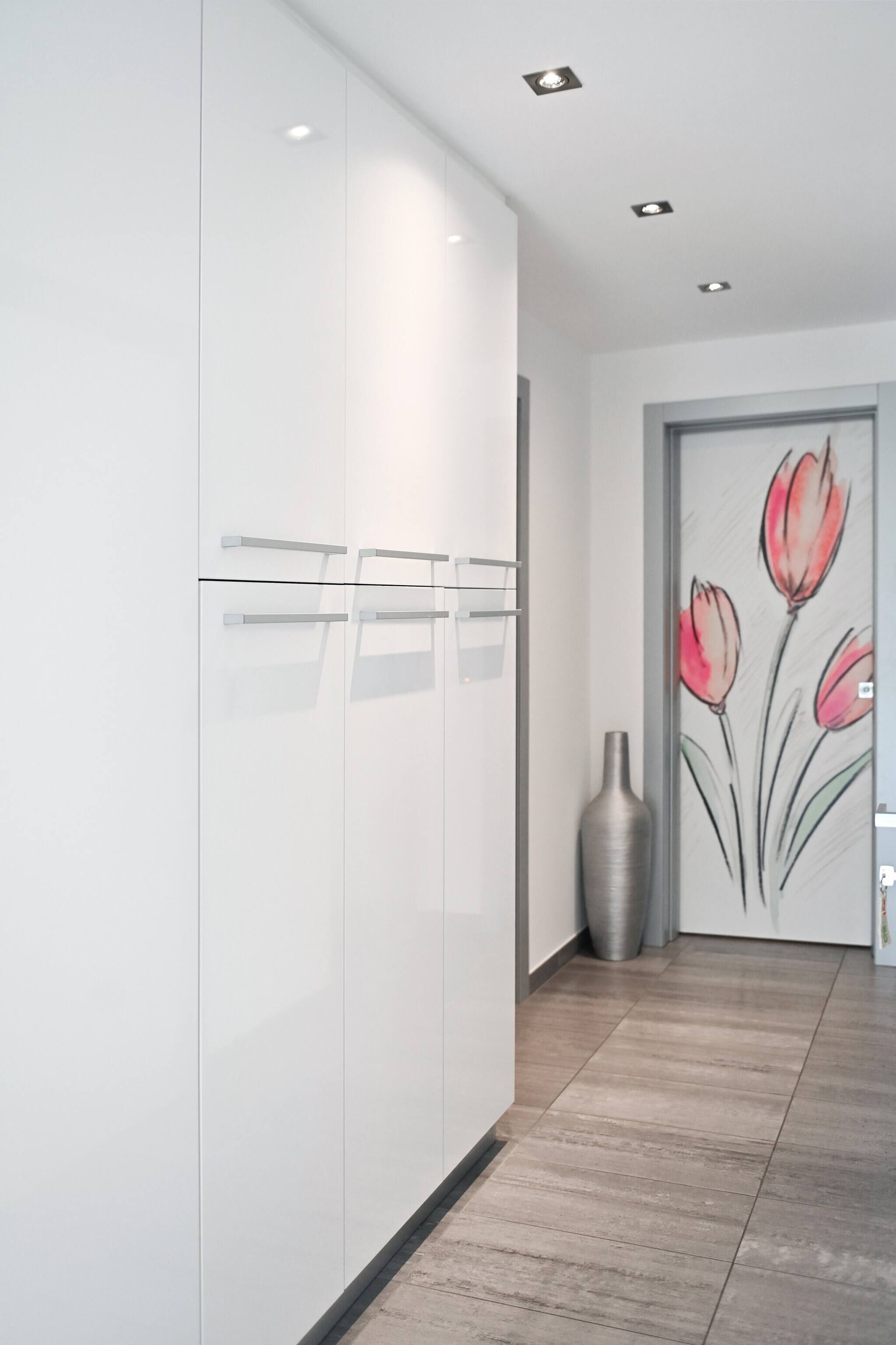 Apartment, 1 Bedroom, Balcony, Lake View | Interior