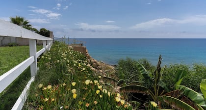 ApartHotel Capo Rizzuto - Sea View Apartments 40mt from the Reserved Beach