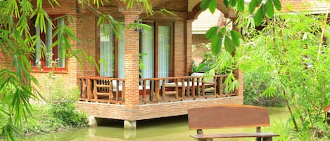 Deluxe Double Room, Pool View | Terrace/patio