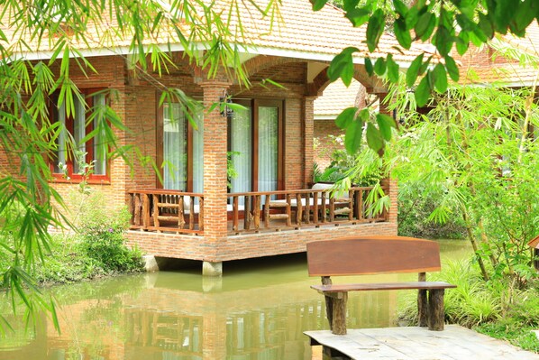 Deluxe Double Room, Pool View | Terrace/patio