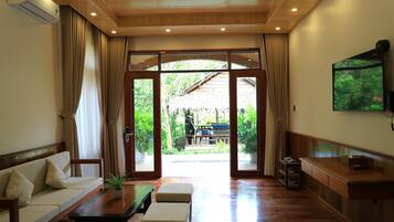 Family Apartment | Living area