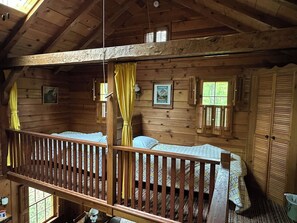 4 bedrooms, free WiFi, bed sheets - Balsam Lake Howards Fern Hill Cabin (Balsam Lake)