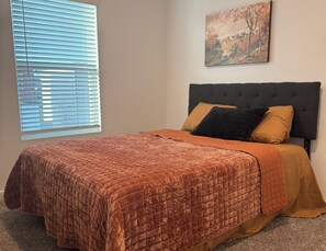 3 Schlafzimmer, Bügeleisen/Bügelbrett, WLAN, Bettwäsche