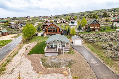 Juuust Right - Gorgeous view, 5 mins from the lake