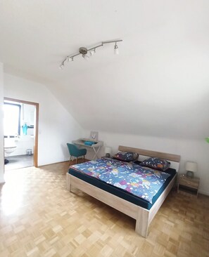 2 chambres, bureau, Wi-Fi gratuit